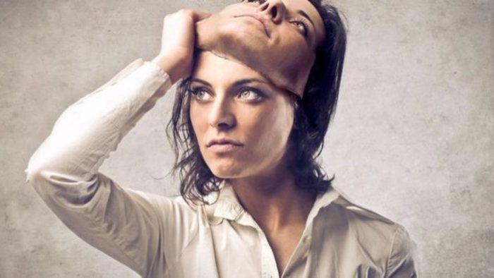 Mythomania nedir? Mytomania’dan Kimler Etkilenir?